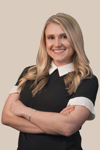Lauren Hawthorne Website - Fractional Chief Marketing Officer at House of Revenue®